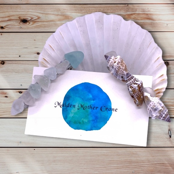 Handmade Beach Glass and Seashell Barrette Pack - Picture 2 of 4